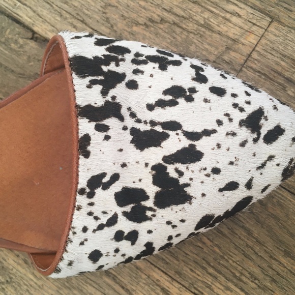 Cute Madewell Flats in Spotted Calf Hair - Picture 4 of 10